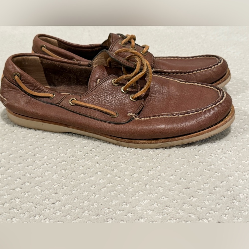 Frye Sully Classic Brown Leather Boat Shoes